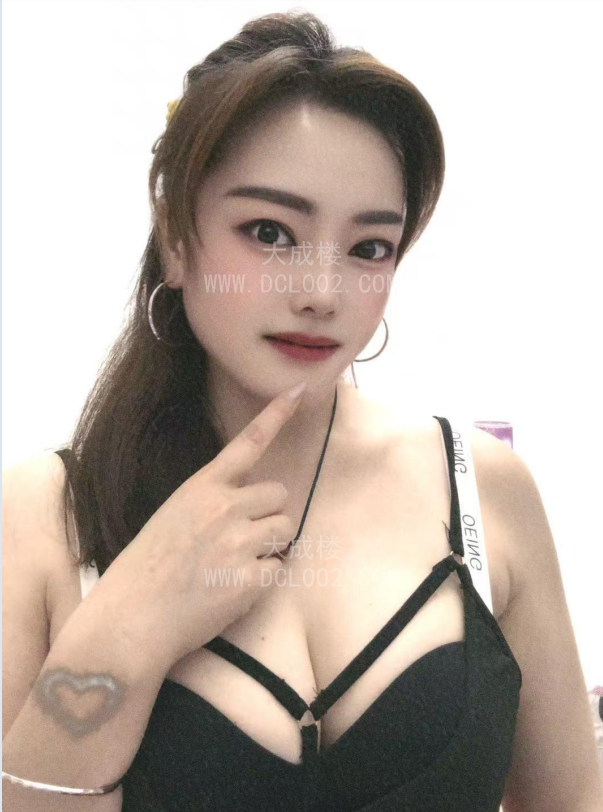 南京新街口水蜜桃轻熟少妇