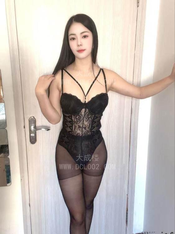 南山性感大肥臀温蒂