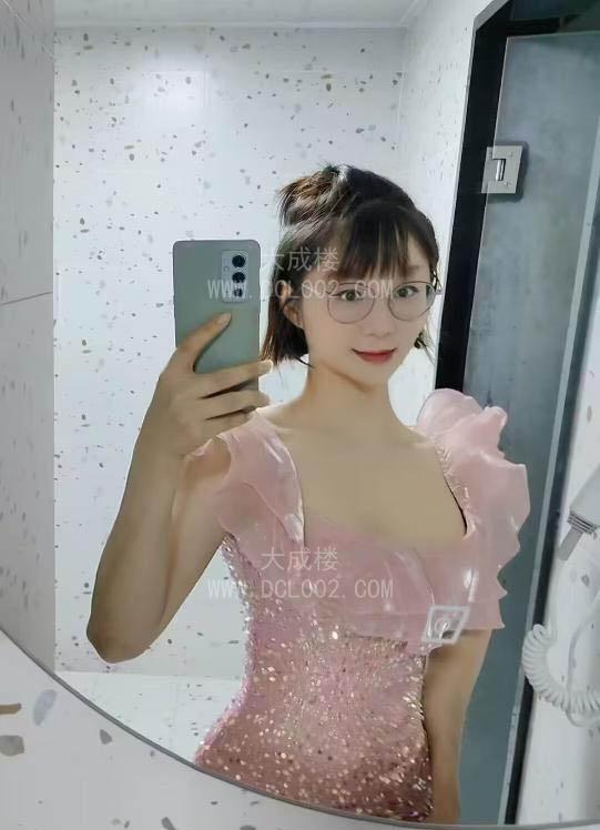 合肥双妃姐妹屁股大会跳舞