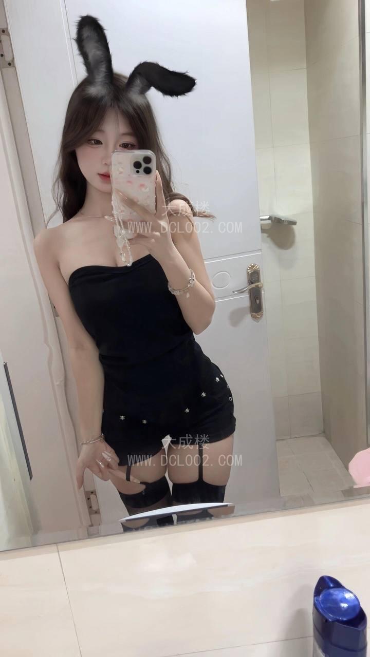 朝阳闷骚制服妹