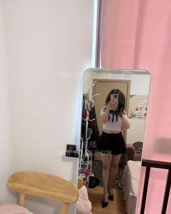 合肥瑶海眼镜少妇唯一