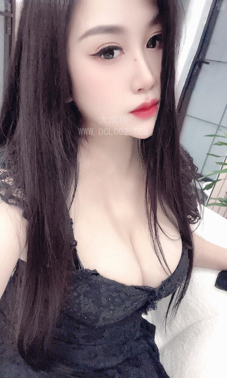 成都东门大胸雪妍