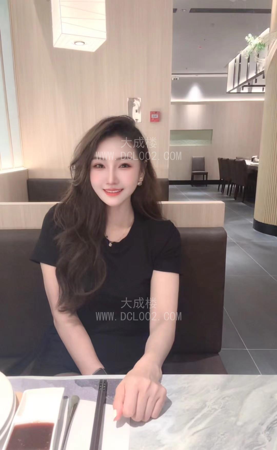 南京河西性感OL颜值少妇甜甜