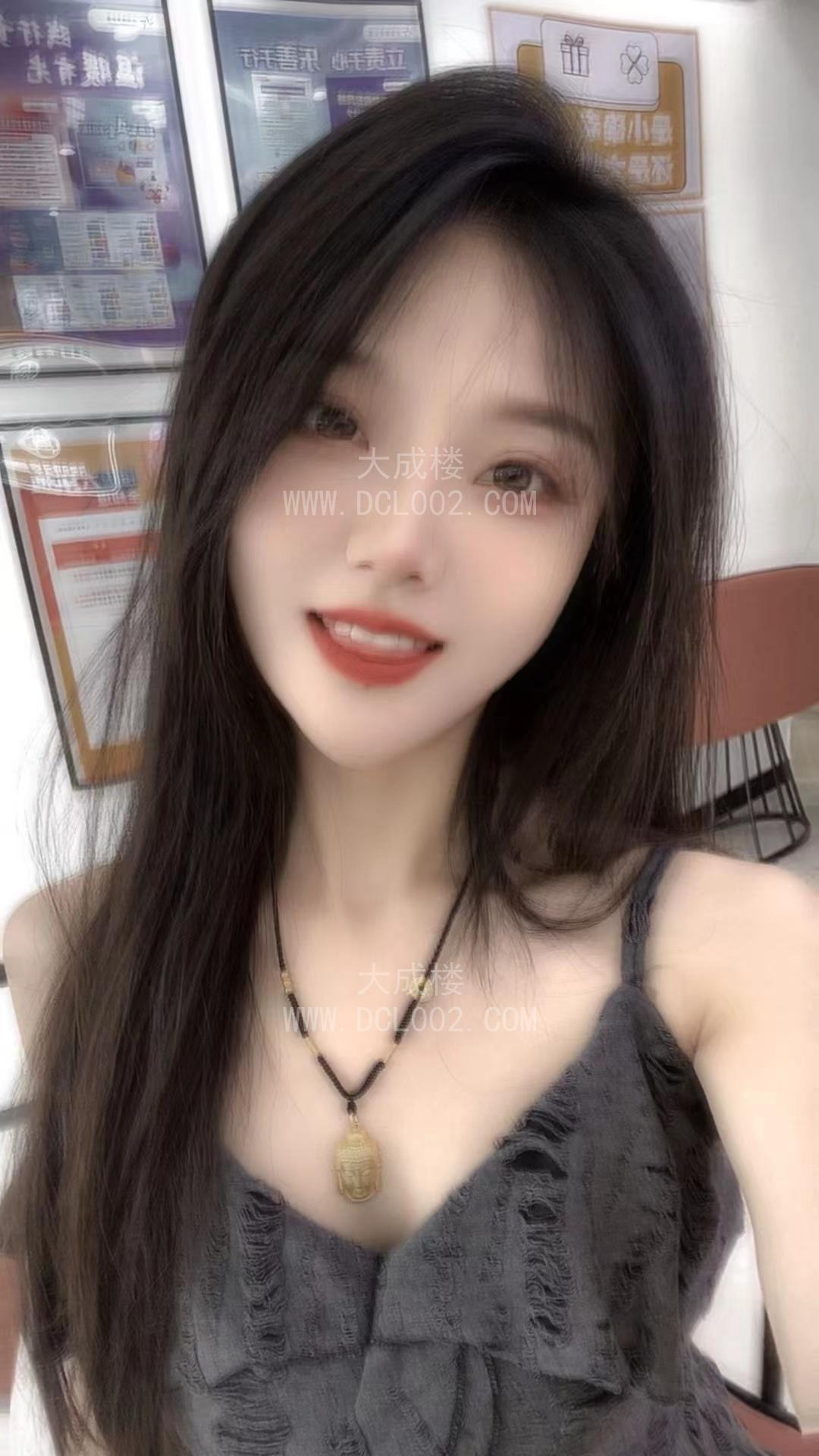 朝阳邻家小妹妹身材粉嫩