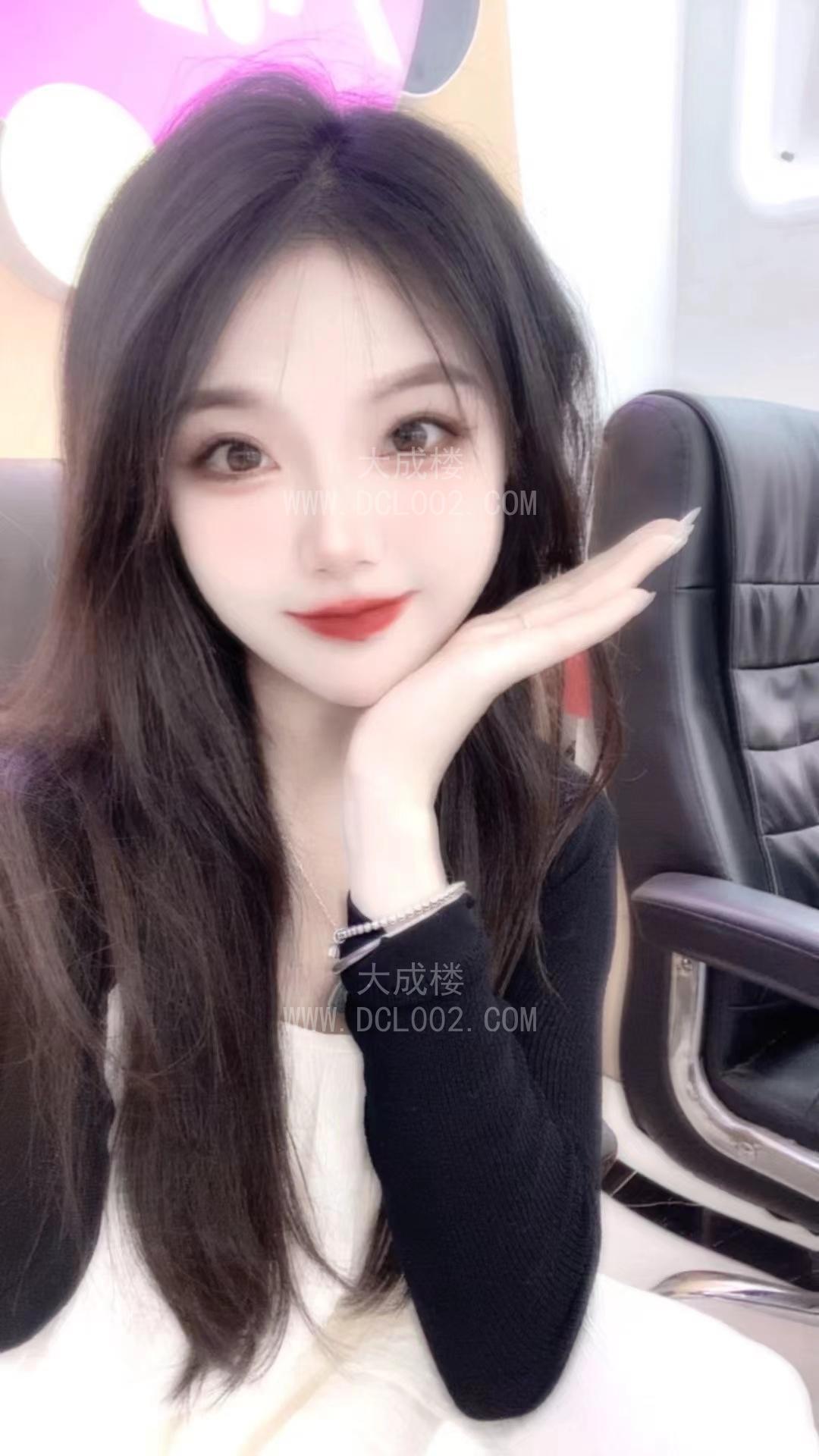 朝阳邻家小妹妹身材粉嫩