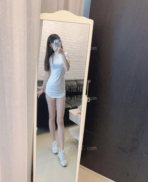 青春活力的小妹妹