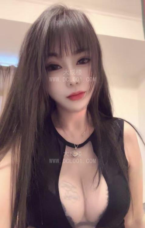 青岛性感诱人小少妇