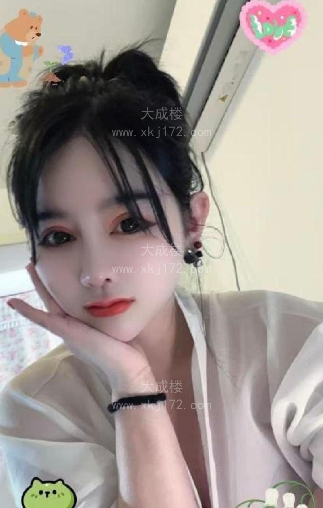 A4腰女友系胸妹小七