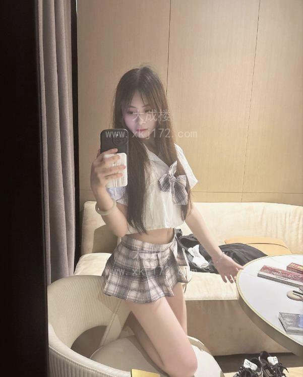 天河热吻薯条老师