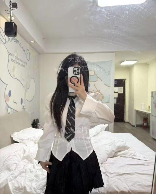 青春活力美少女安安