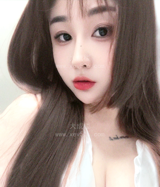 杭州肉感肥臀小骚货