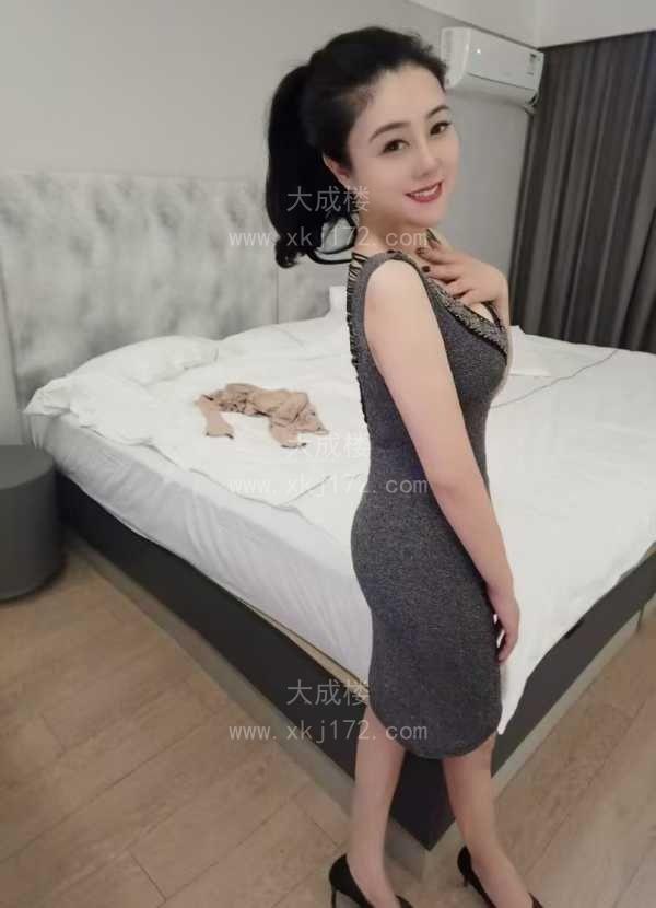 龙岗清纯大奶御姐小艺