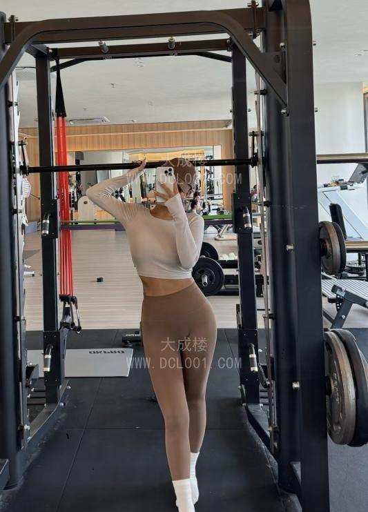 杭州诱人的混血阿米娜