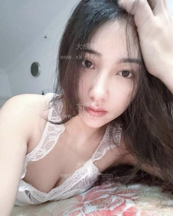 纯欲风大胸妹妹