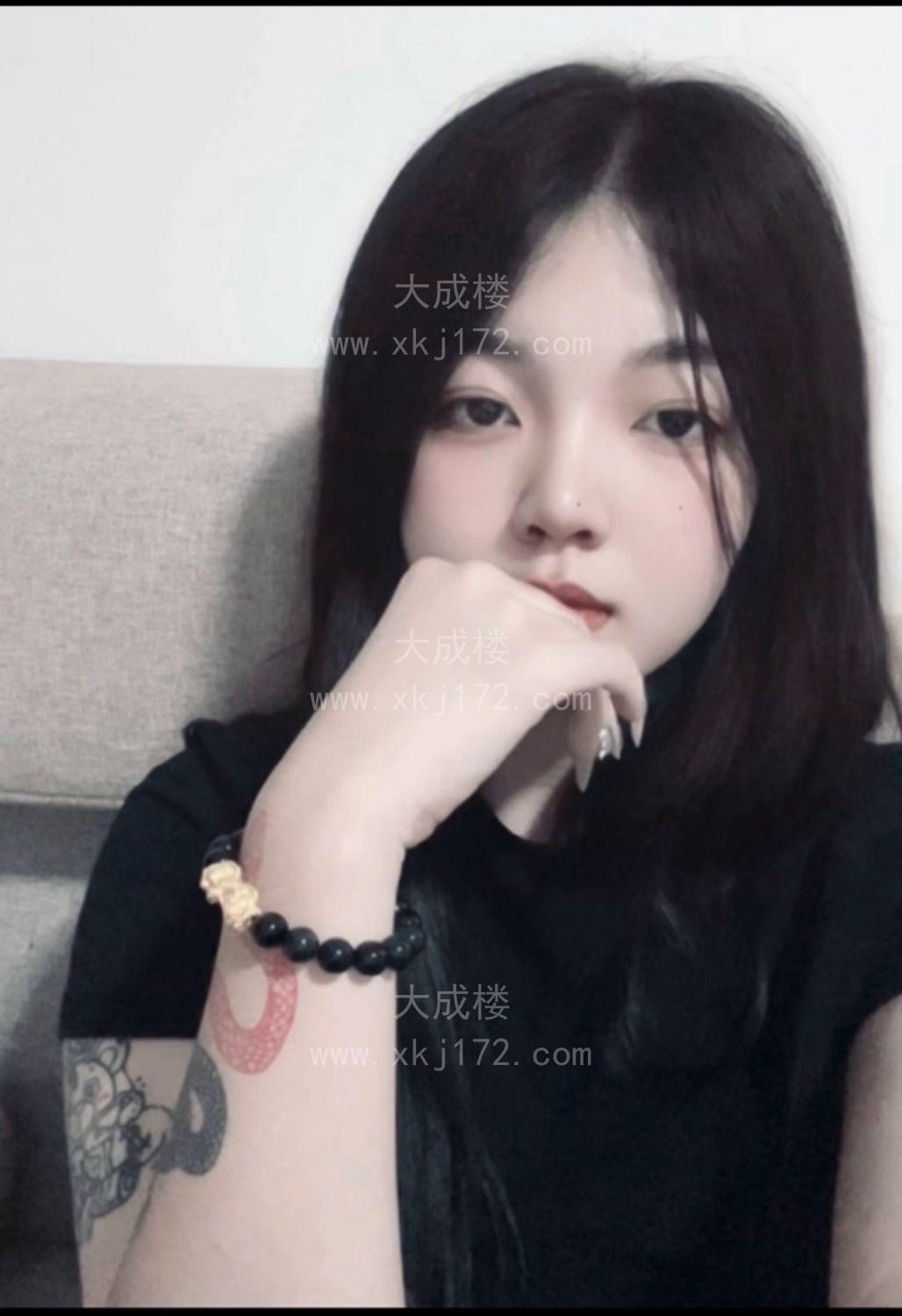 龙岗清纯甜美少女兼职玫瑰