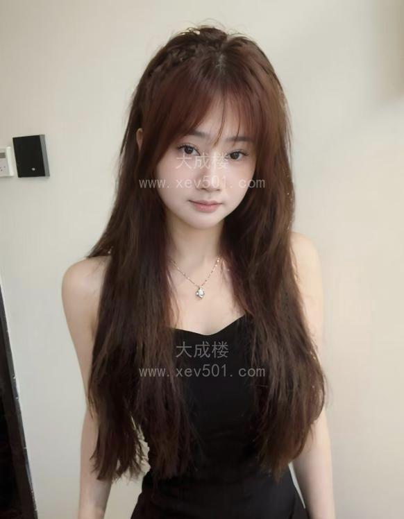 白云颜值大奶小琪琪