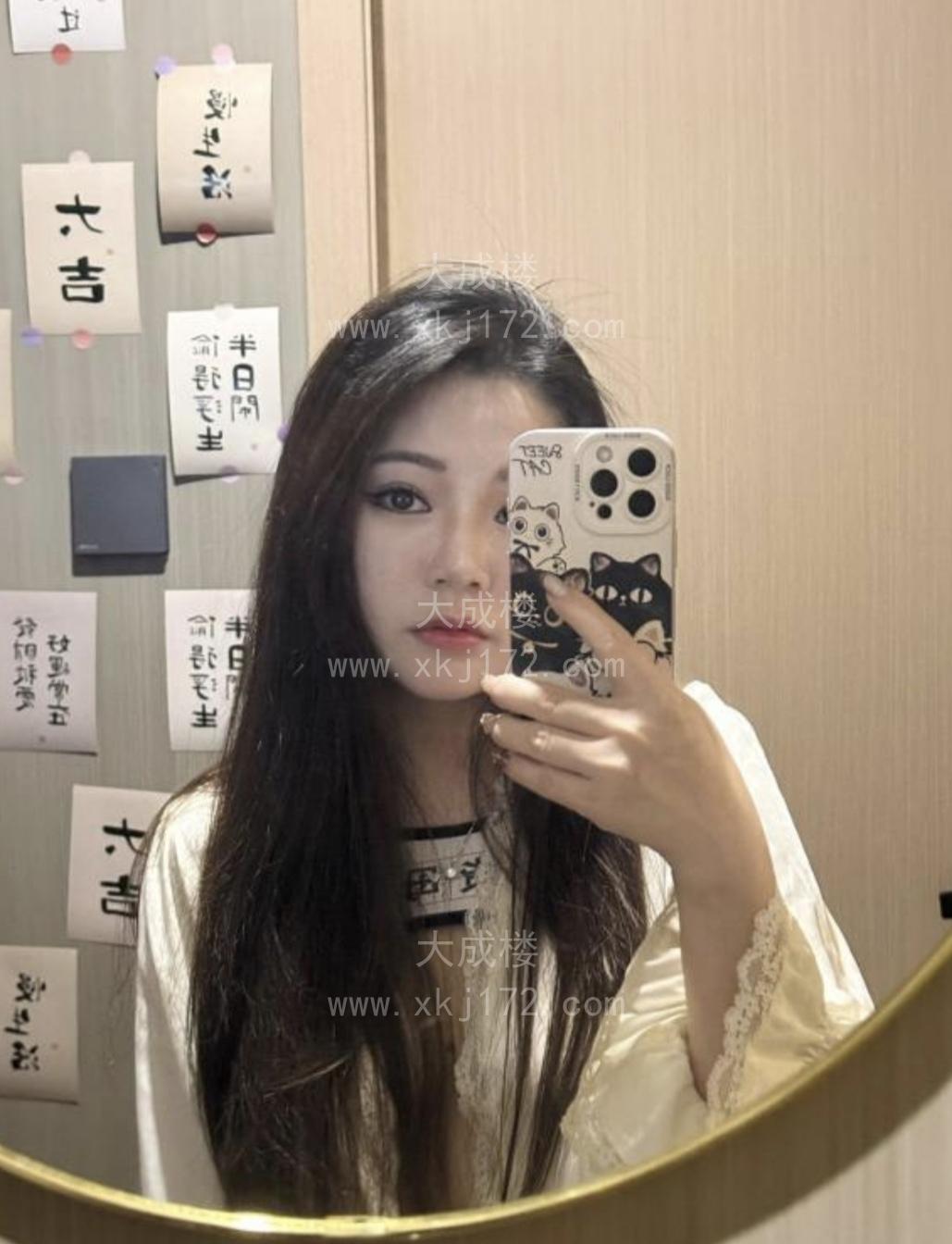 大胸萝莉体验记