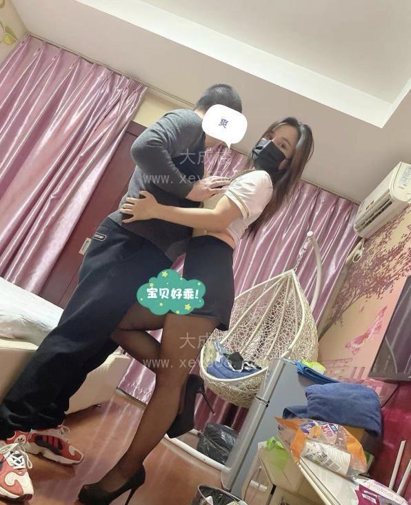 成都跳艳舞美女老师