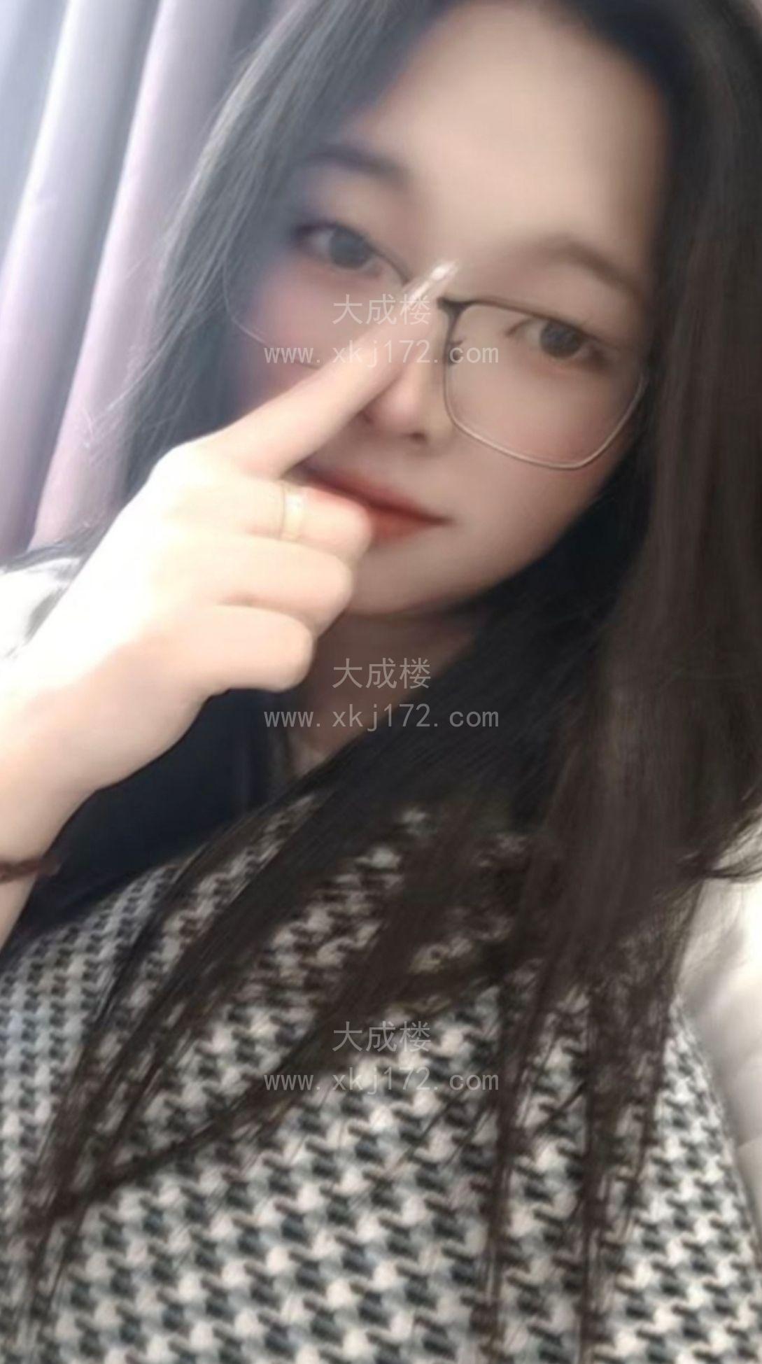 禅城佳纷天地萍萍