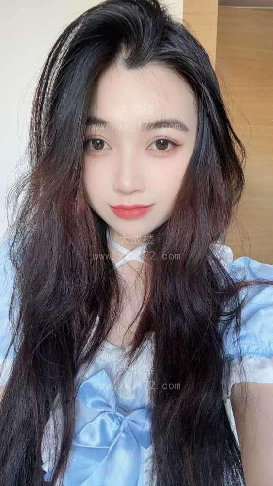 海珠清纯美少女兼职果果