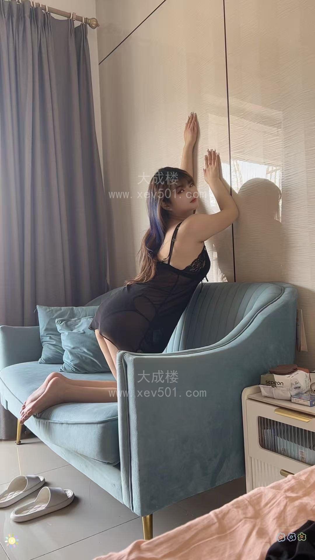 天河丰满多汁美鲍肥穴思思