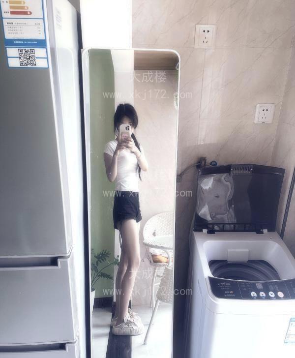 玉祥门细腰小姐姐