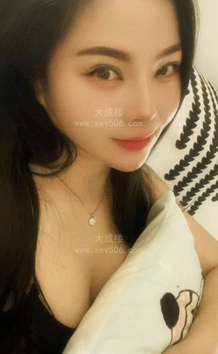 南山性感水多大胸御姐